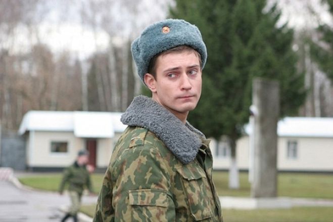 Актер артем григорьев фото