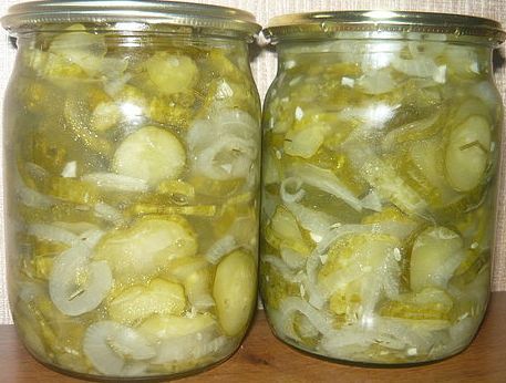 салат из огурцов и лука на зиму