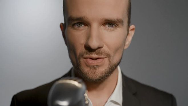 Никита Осин - Гори, гори, моя звезда - шоу Голос 3 (5 выпуск 03.10.2014) - YouTu