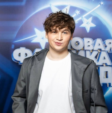 "Новая фабрика звезд" 25.03.24 ушел Аркадий Евтушенко, почему не Камилия?